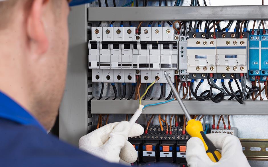 électricien bâtiment et industriel La Courneuve