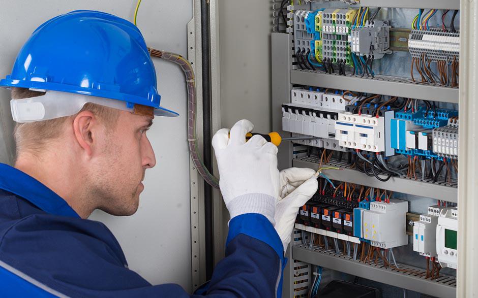 électricien maintenance Guyancourt